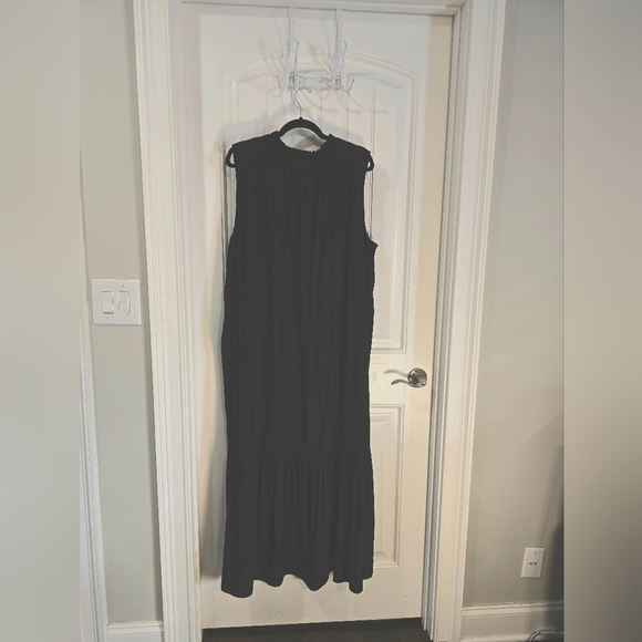 Spring Maxi Dress - Picture 4 of 8